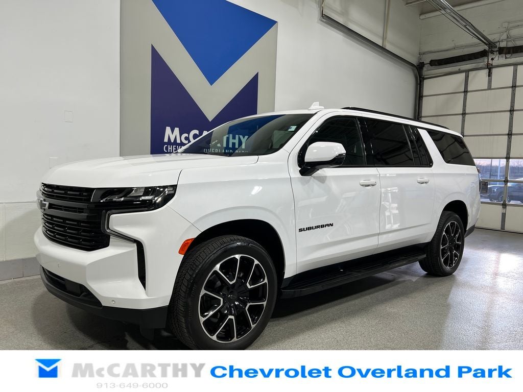 2024 Chevrolet Suburban RST