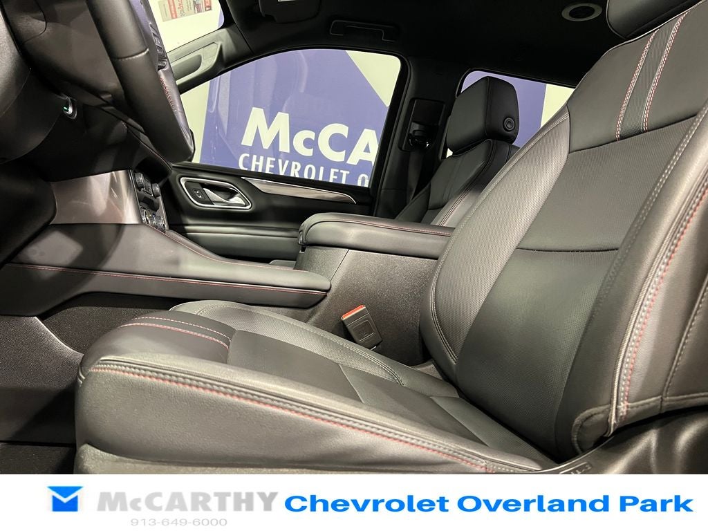 2024 Chevrolet Suburban RST