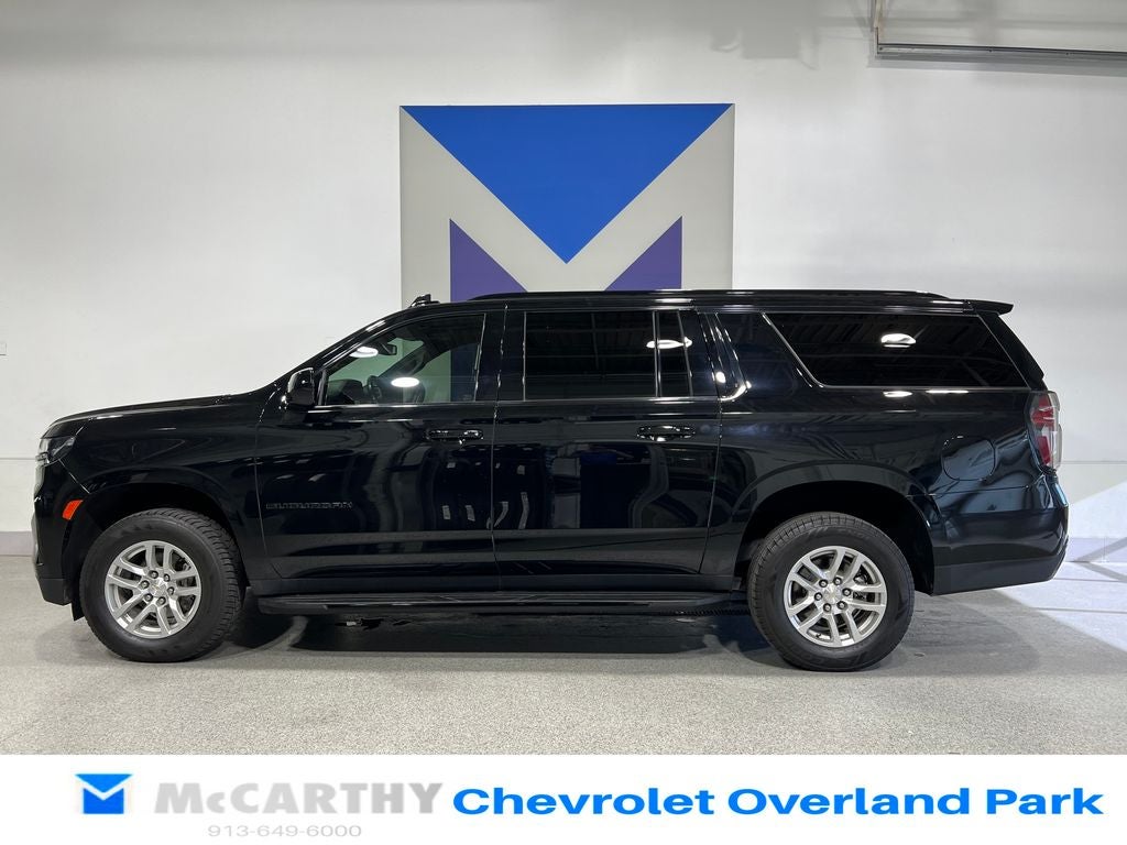 2022 Chevrolet Suburban RST