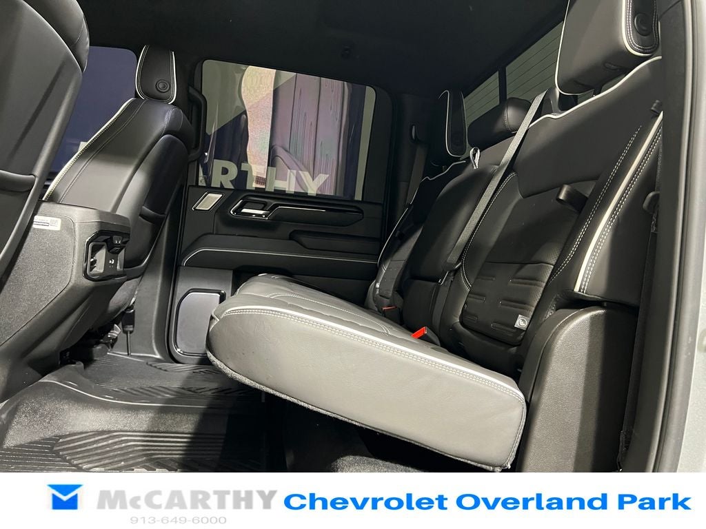 2025 GMC Sierra 2500HD AT4X