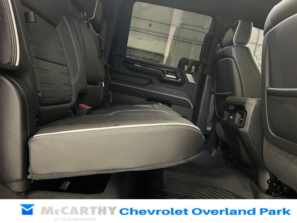 2025 GMC Sierra 2500HD AT4X