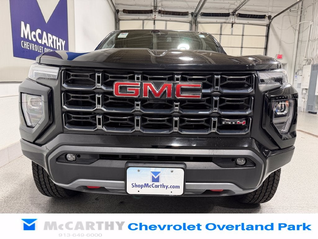 2023 GMC Canyon AT4