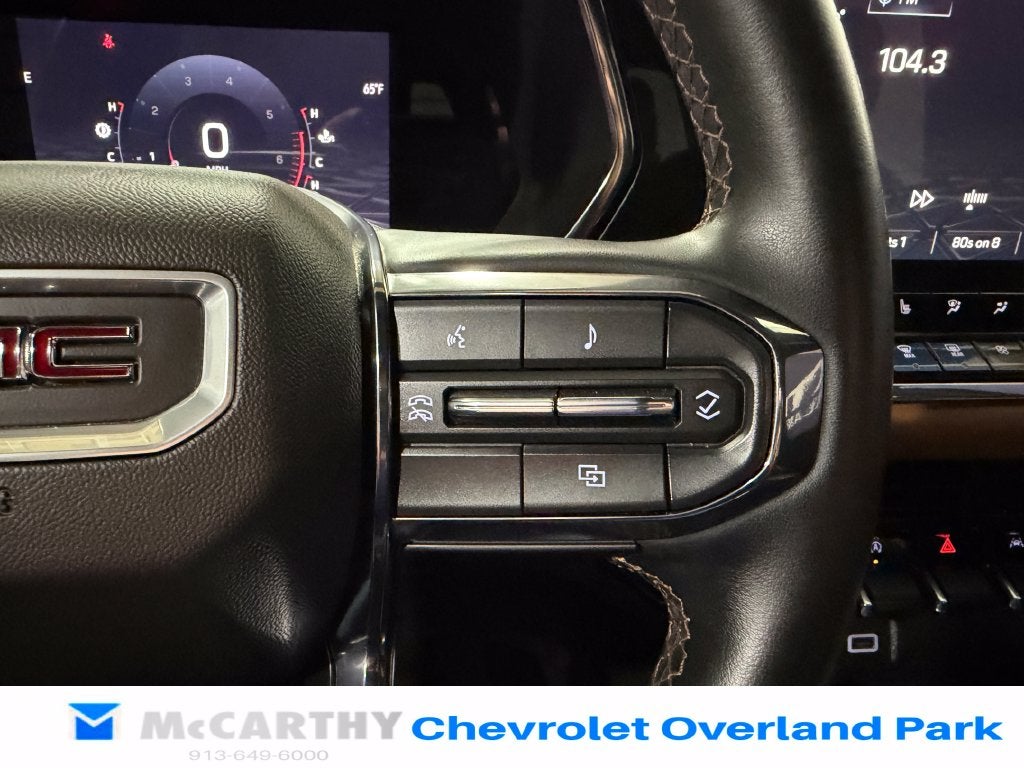 2023 GMC Canyon AT4