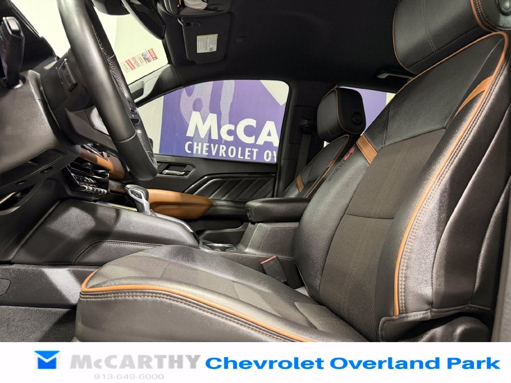 2023 GMC Canyon AT4