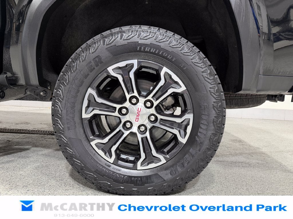 2023 GMC Canyon AT4