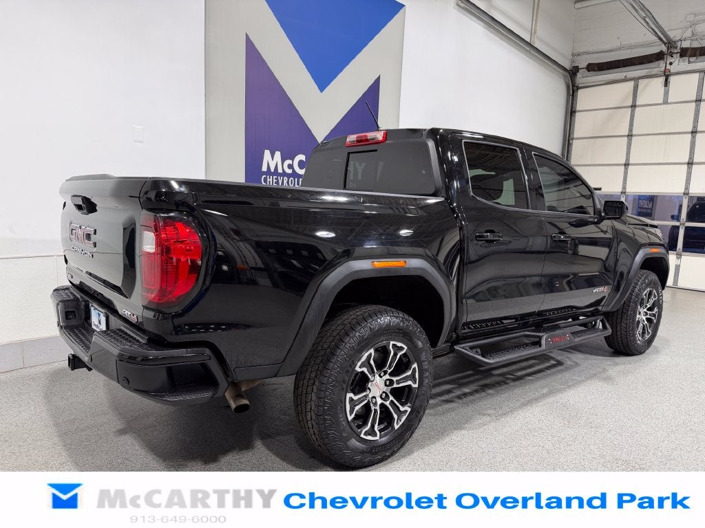 2023 GMC Canyon AT4