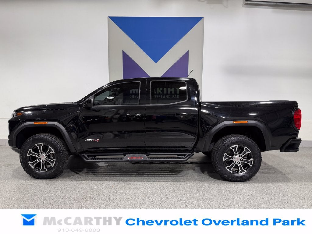 2023 GMC Canyon AT4