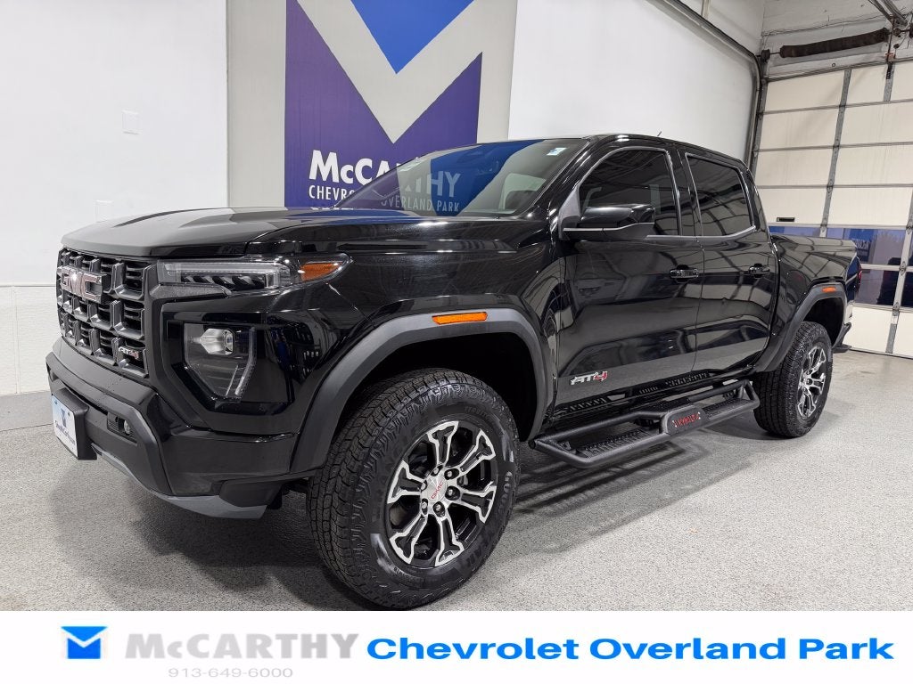 2023 GMC Canyon AT4