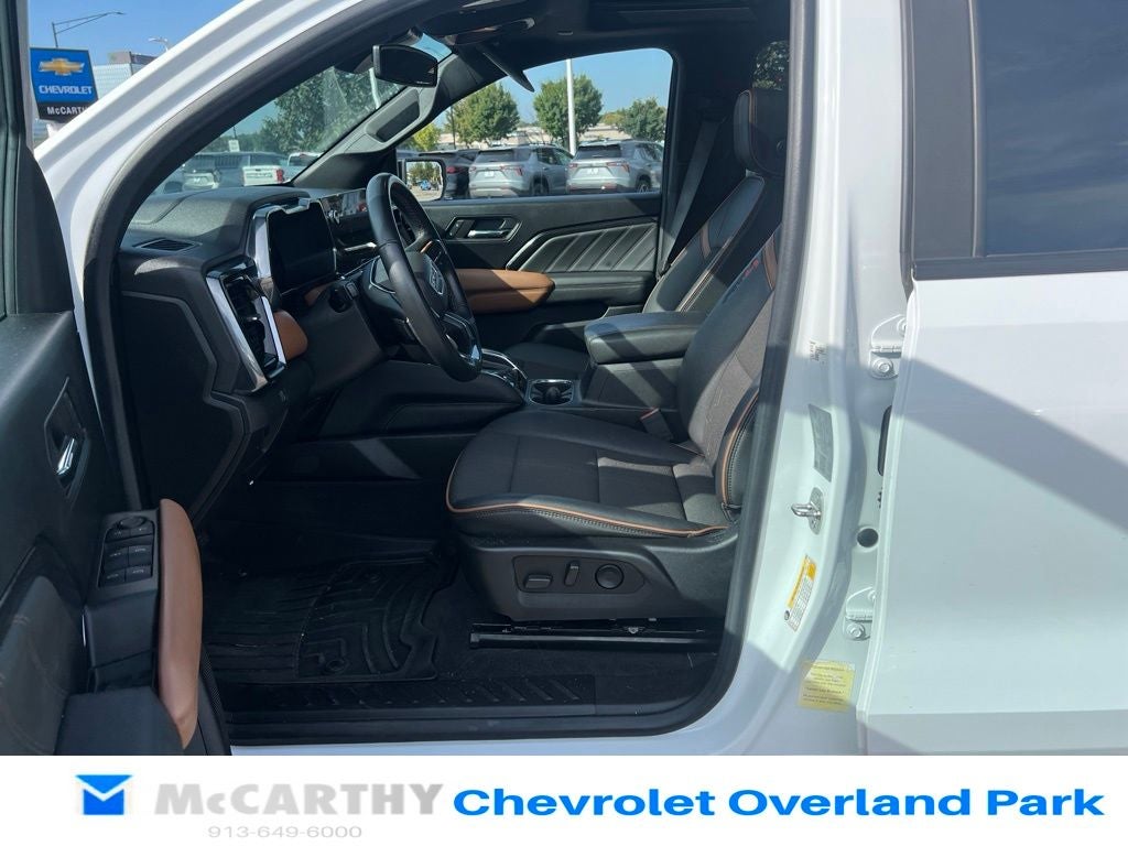 2023 GMC Canyon AT4