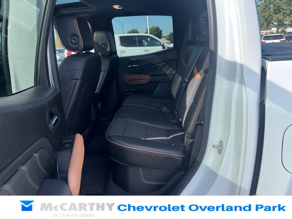 2023 GMC Canyon AT4