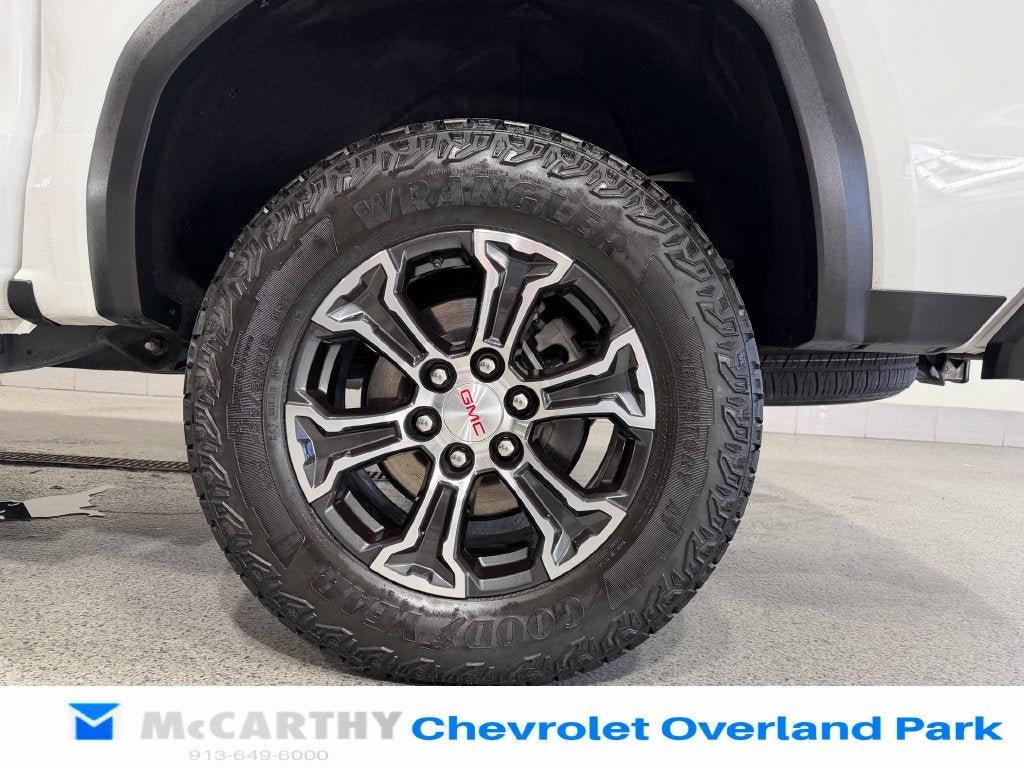 2023 GMC Canyon AT4