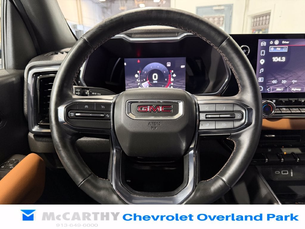 2023 GMC Canyon AT4