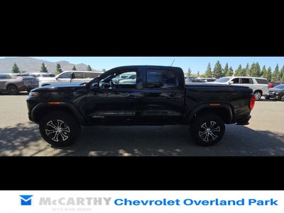 2024 GMC Canyon AT4