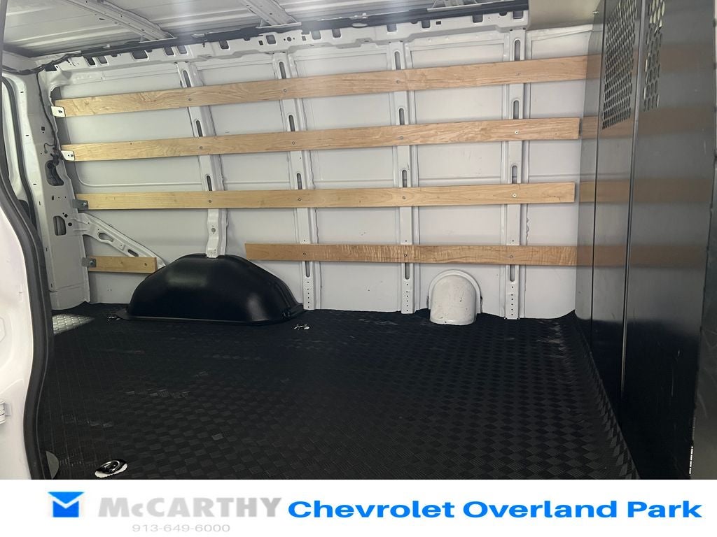 2024 GMC Savana 2500 Work Van