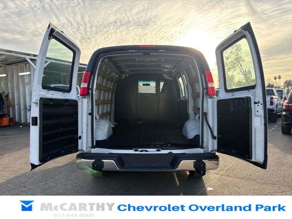 2024 GMC Savana 2500 Work Van