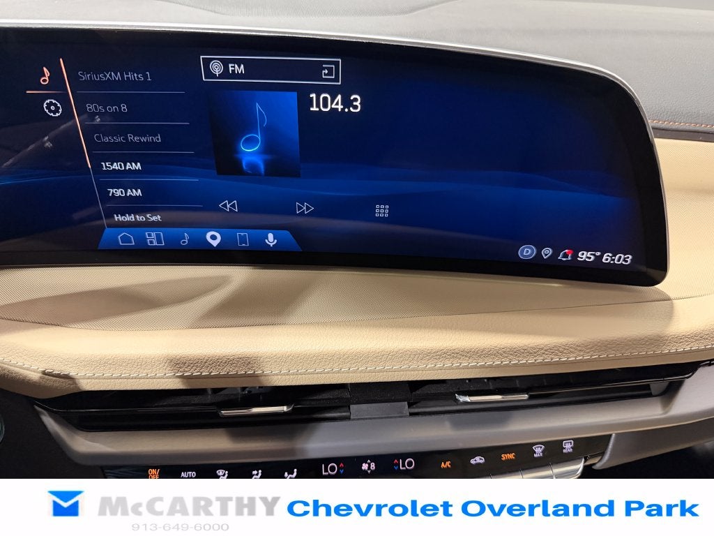 2024 Cadillac XT4 Luxury