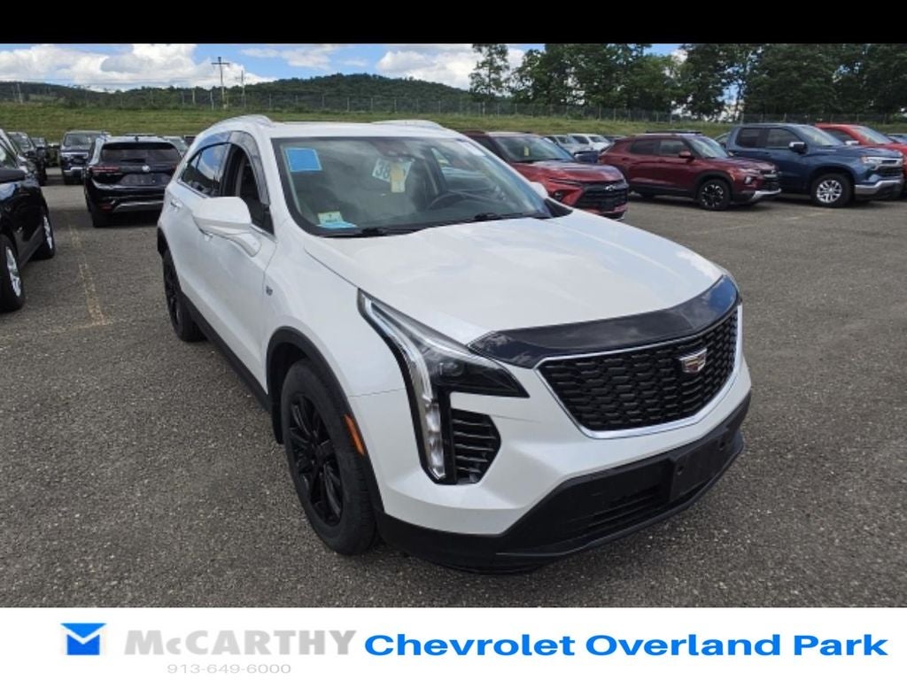 2022 Cadillac XT4 Luxury
