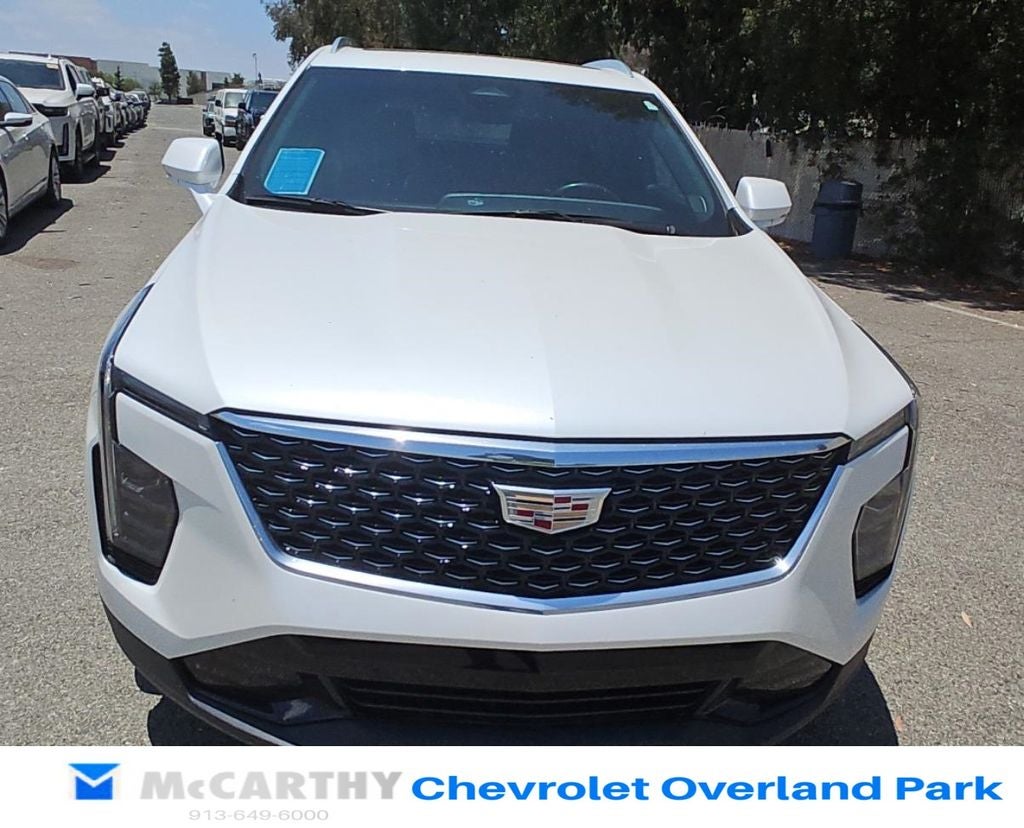 2024 Cadillac XT4 Premium Luxury