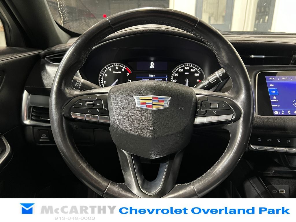 2023 Cadillac XT4 Premium Luxury