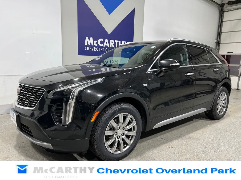 2023 Cadillac XT4 Premium Luxury