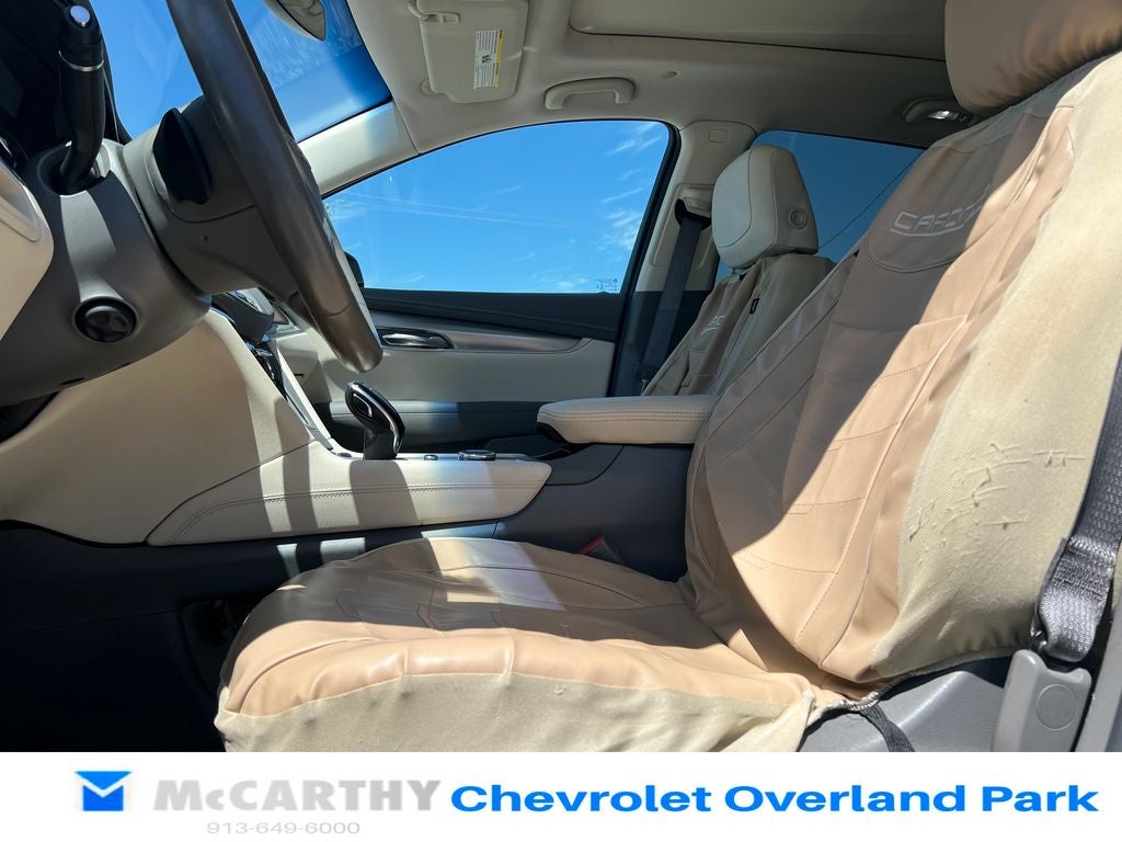 2021 Cadillac XT5 Premium Luxury