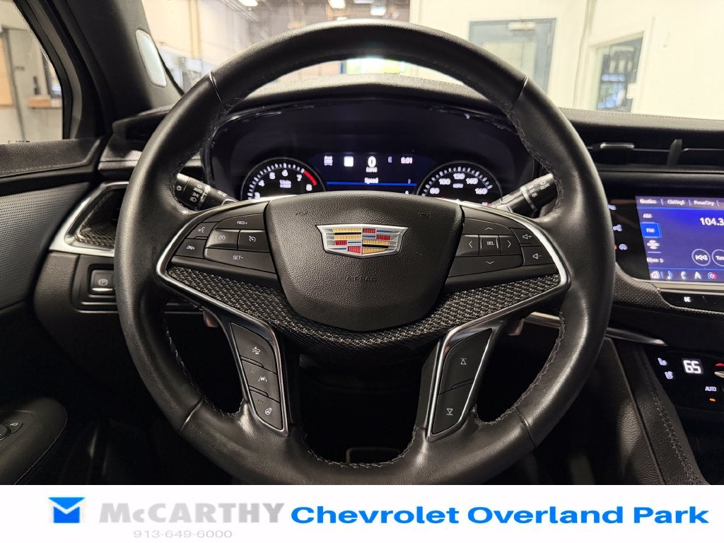 2022 Cadillac XT5 Sport