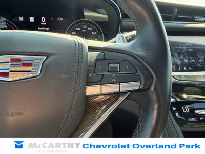 2022 Cadillac XT6 Sport