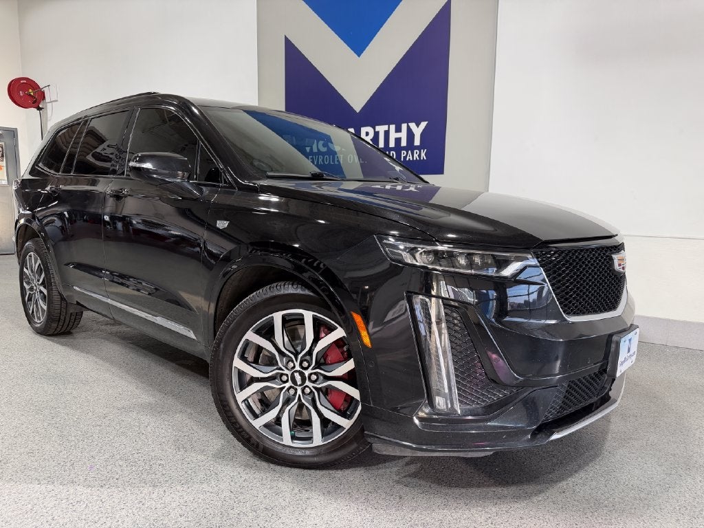 2022 Cadillac XT6 Sport