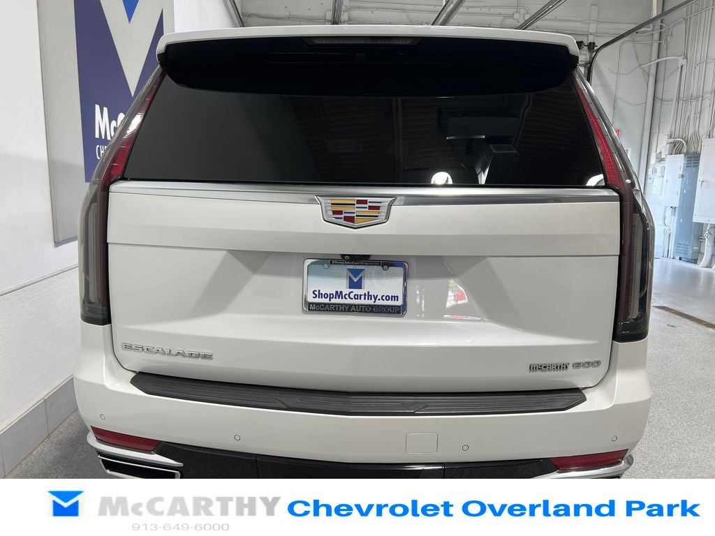 2022 Cadillac Escalade Premium Luxury