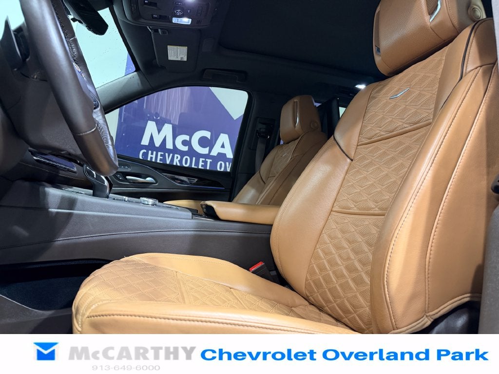 2023 Cadillac Escalade Sport