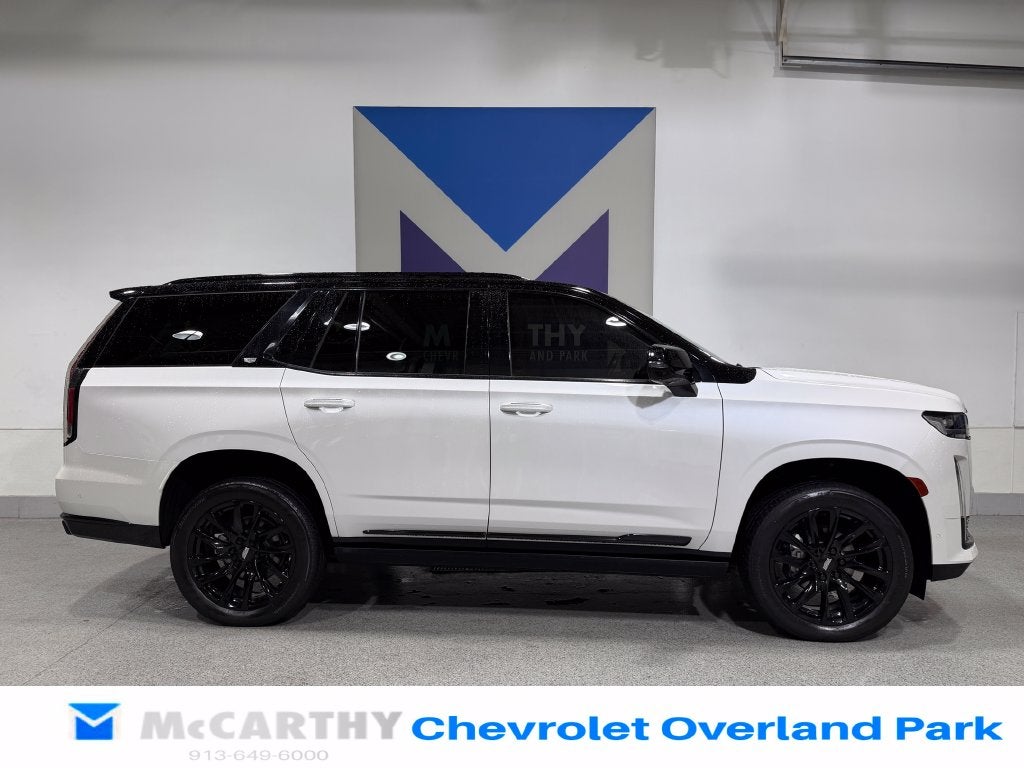 2023 Cadillac Escalade Sport