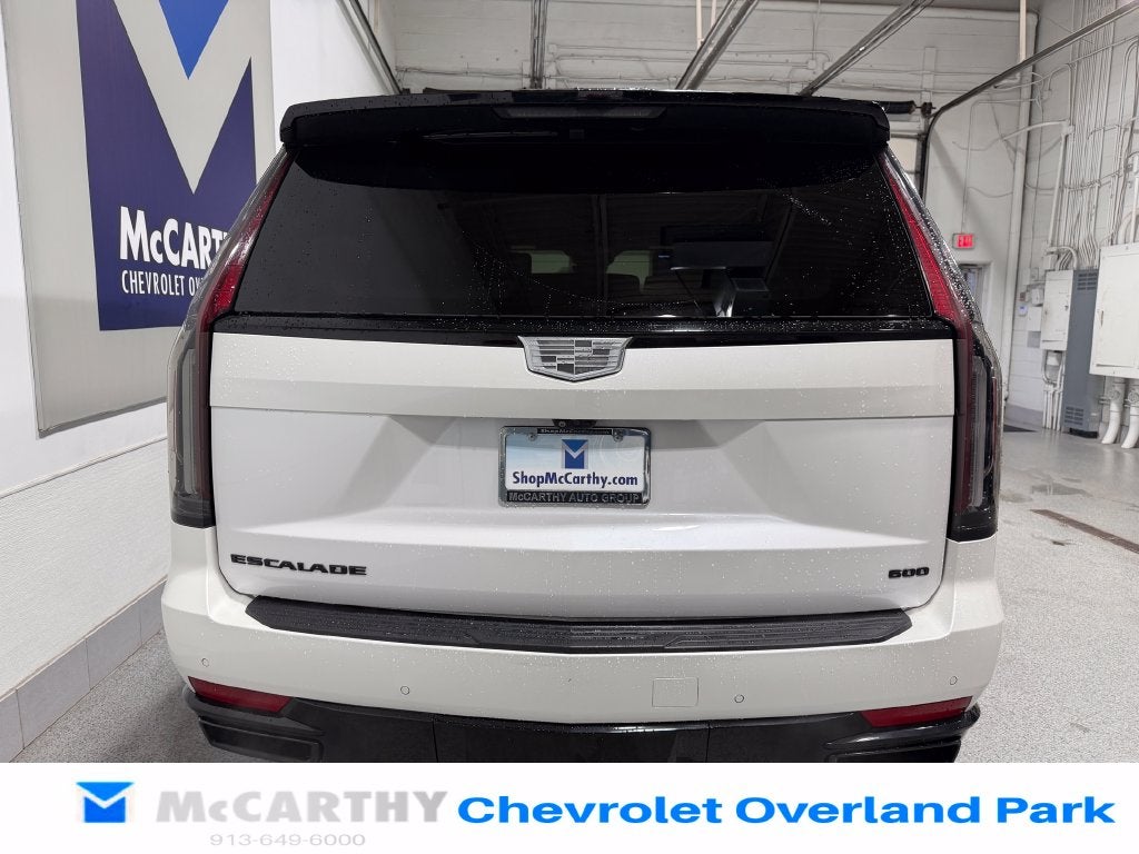 2023 Cadillac Escalade Sport