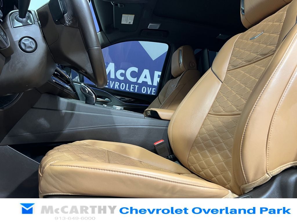 2023 Cadillac Escalade Sport