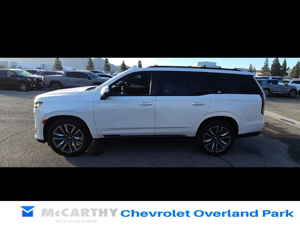 2023 Cadillac Escalade Sport