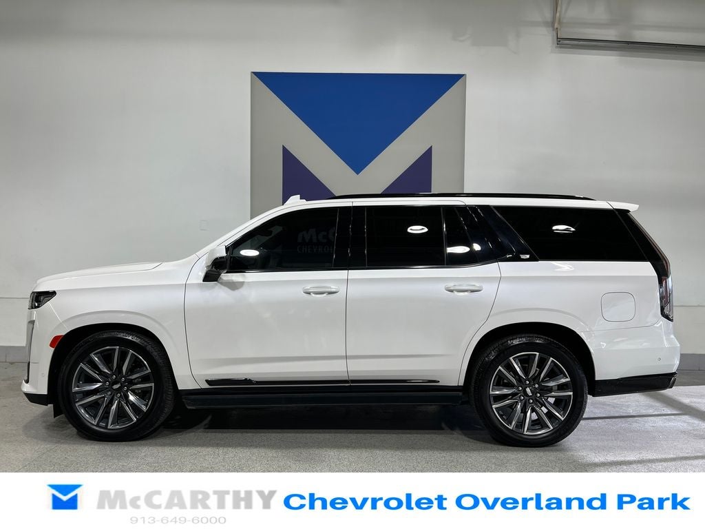2023 Cadillac Escalade Sport