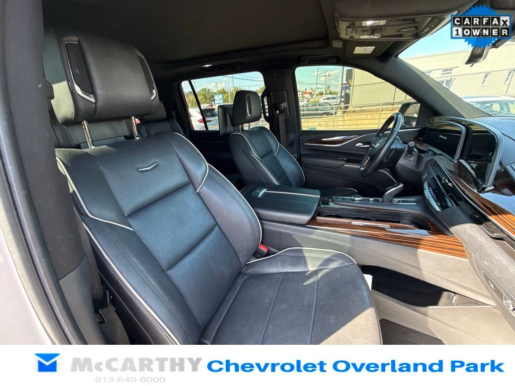 2021 Cadillac Escalade ESV Premium