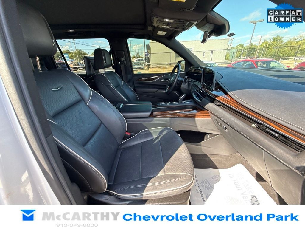 2021 Cadillac Escalade ESV Premium