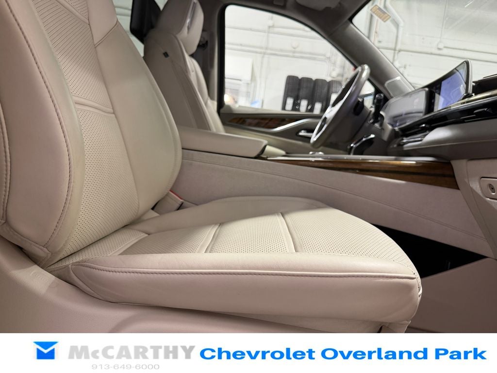 2021 Cadillac Escalade ESV Premium Luxury Platinum