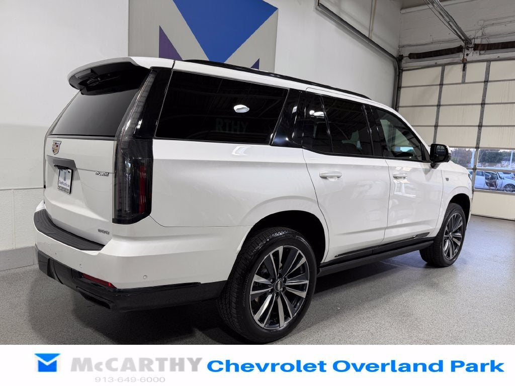 2025 Cadillac Escalade Sport