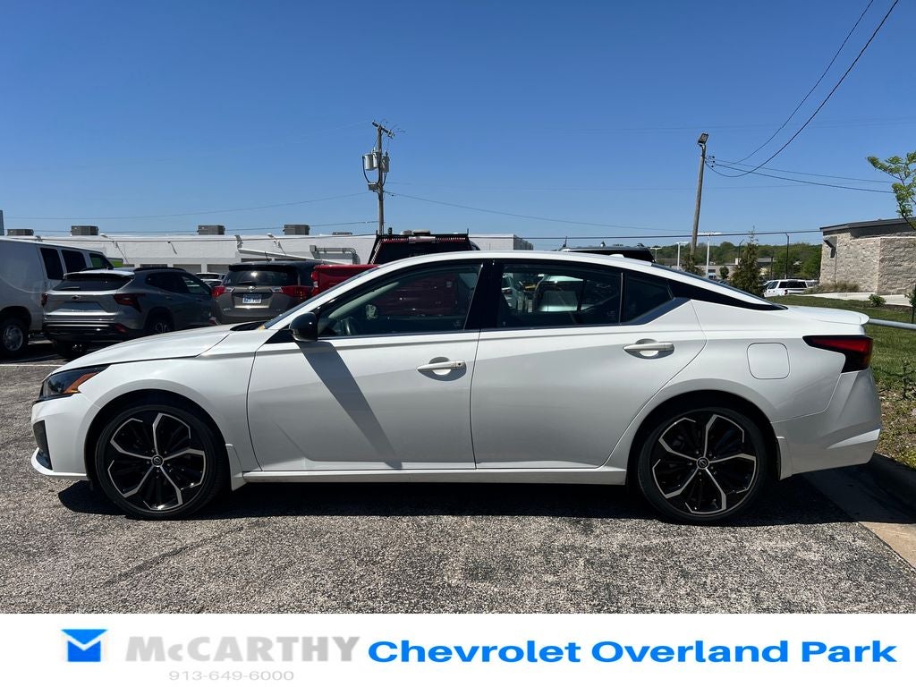 2023 Nissan Altima 2.5 SR