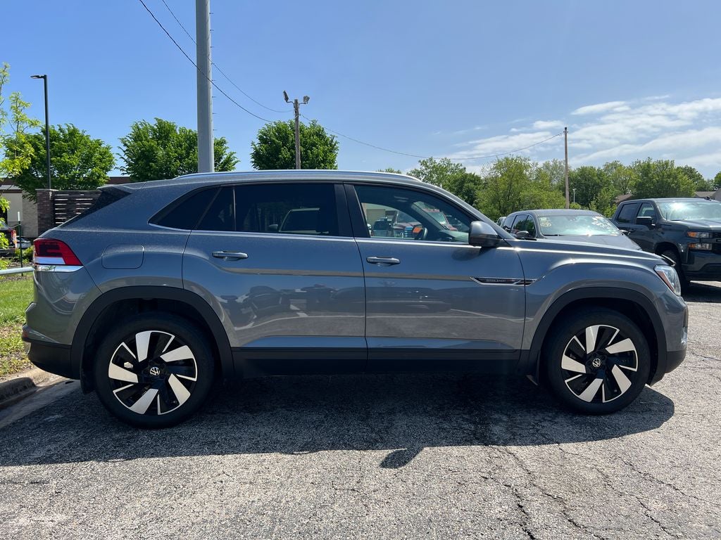 2024 Volkswagen Atlas Cross Sport 2.0T SE w/Technology