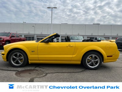 2005 Ford Mustang GT Premium