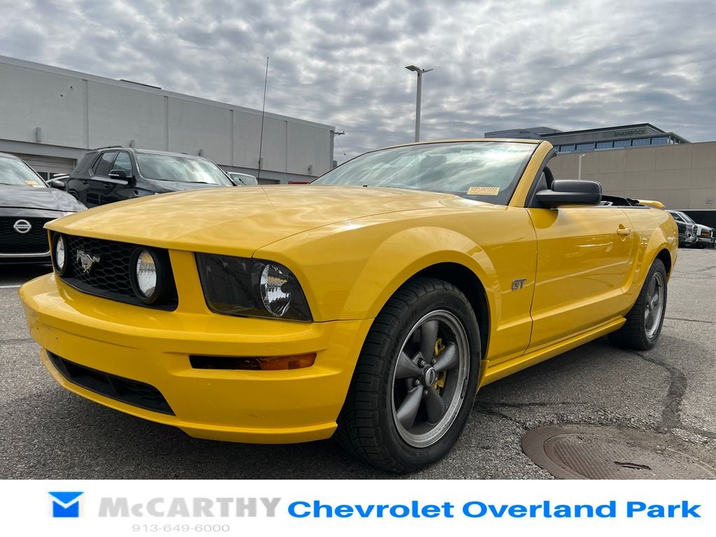 2005 Ford Mustang GT Premium