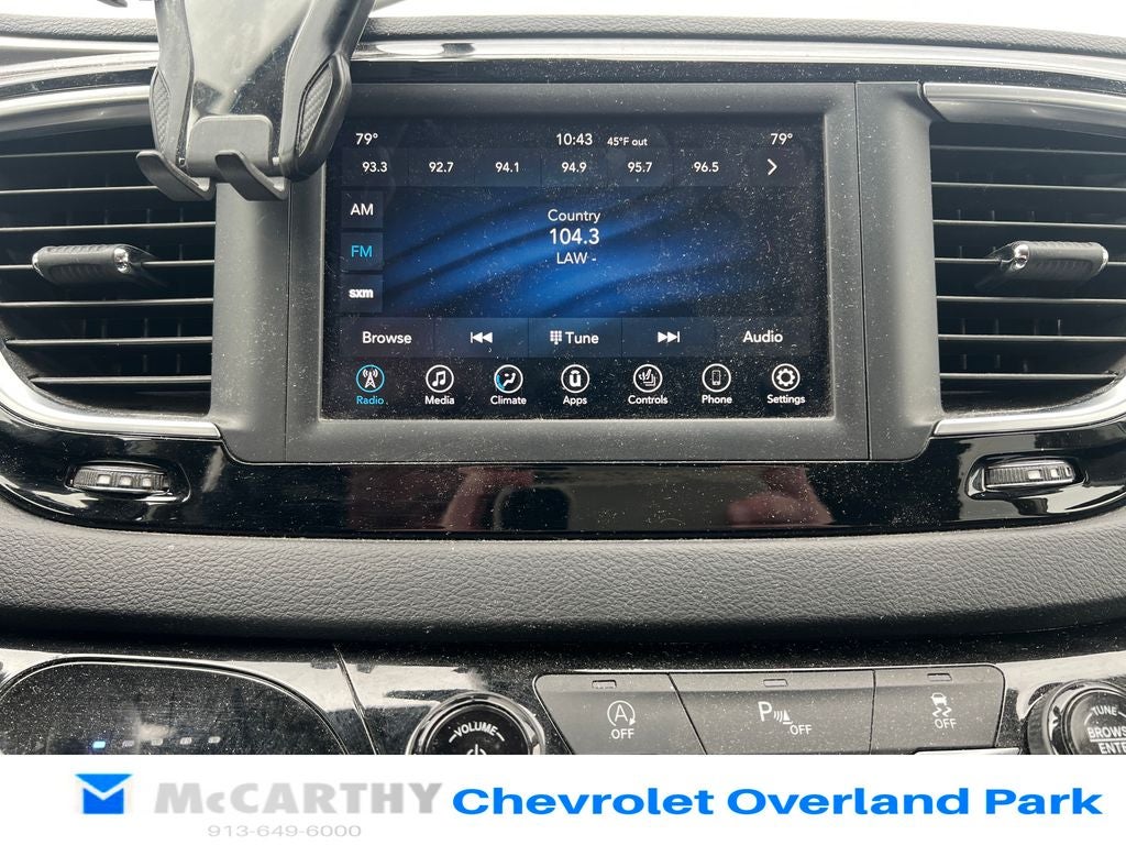 2020 Chrysler Pacifica Touring L