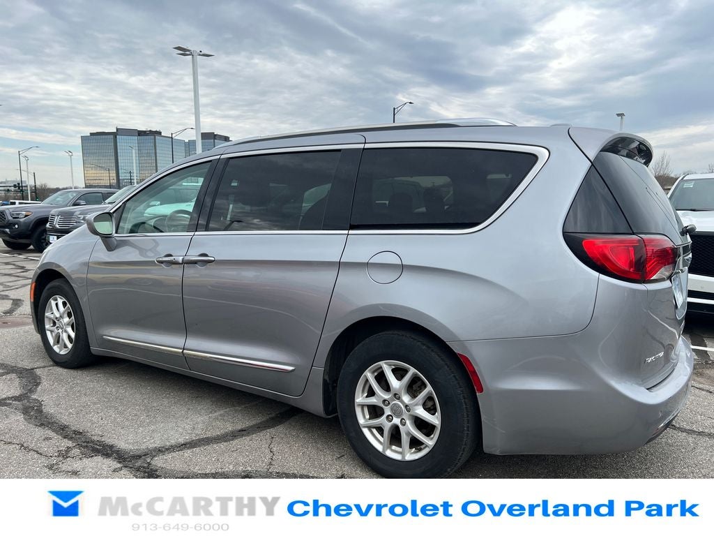 2020 Chrysler Pacifica Touring L