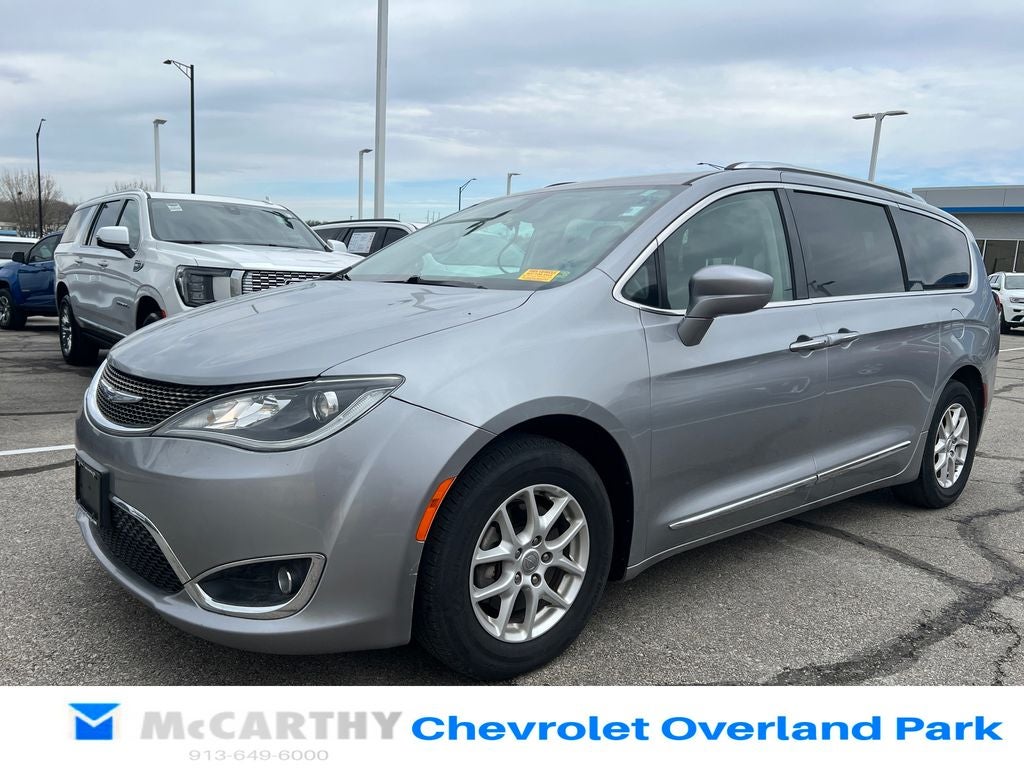 2020 Chrysler Pacifica Touring L