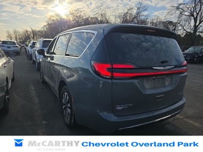 2022 Chrysler Pacifica Hybrid Touring L