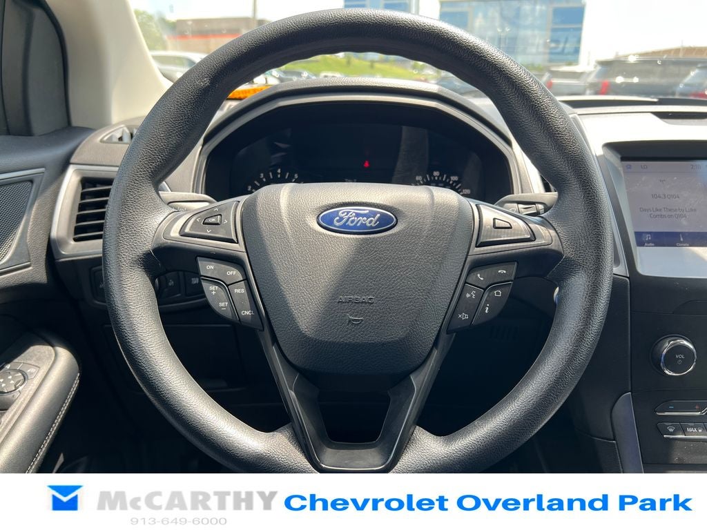 2020 Ford Edge SE