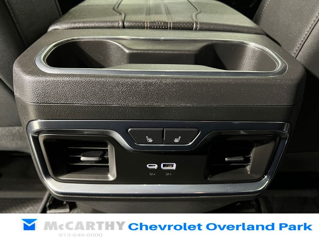 2024 Chevrolet Silverado 3500HD High Country