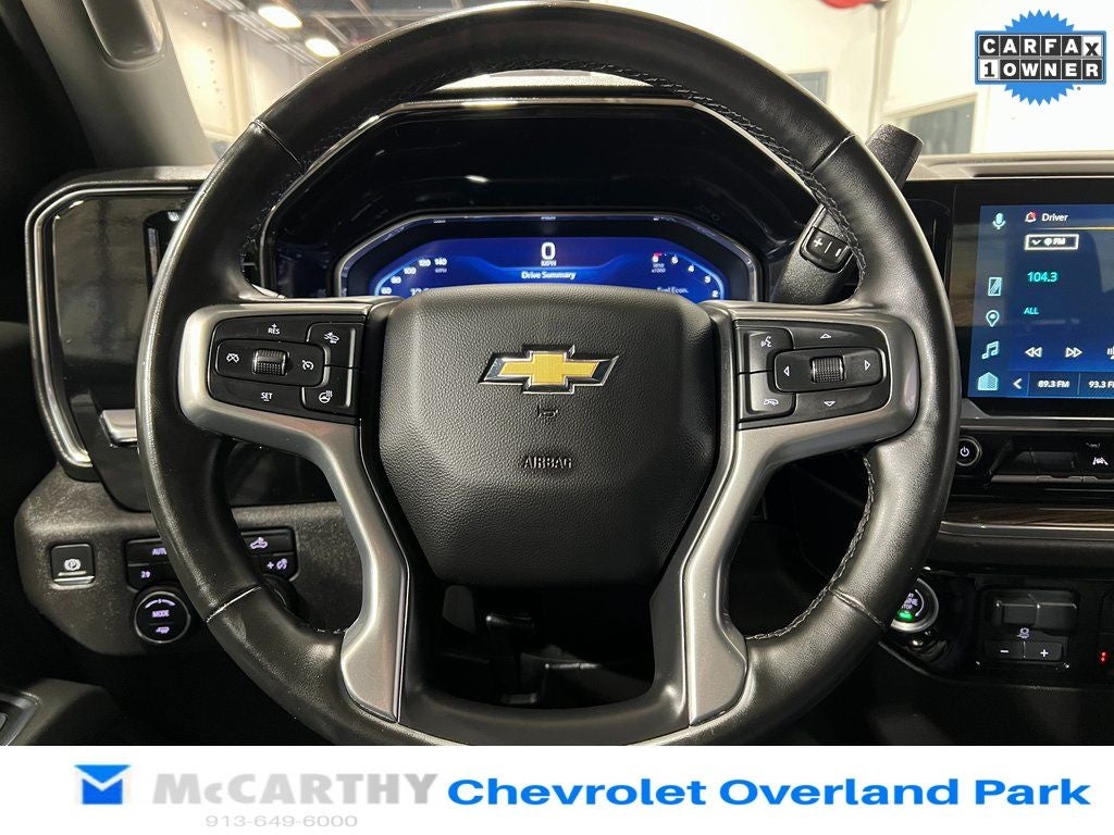 2025 Chevrolet Silverado 1500 LT LT1